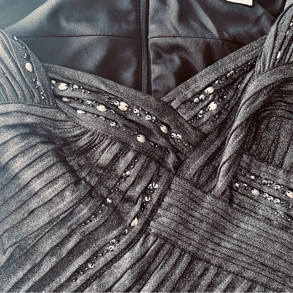 Pewter Tadashi Shoji Bodycon Dress - Picture 4 of 10
